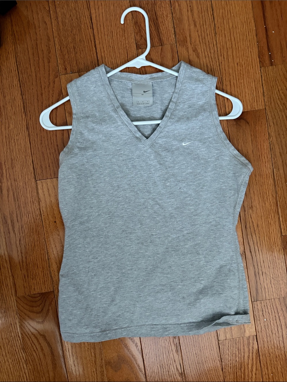 Nike Women's Gray V-Neck Sleeveless Athletic Tank